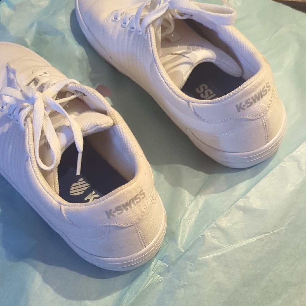 K-Swiss White Sneakers - Picture 2 of 14